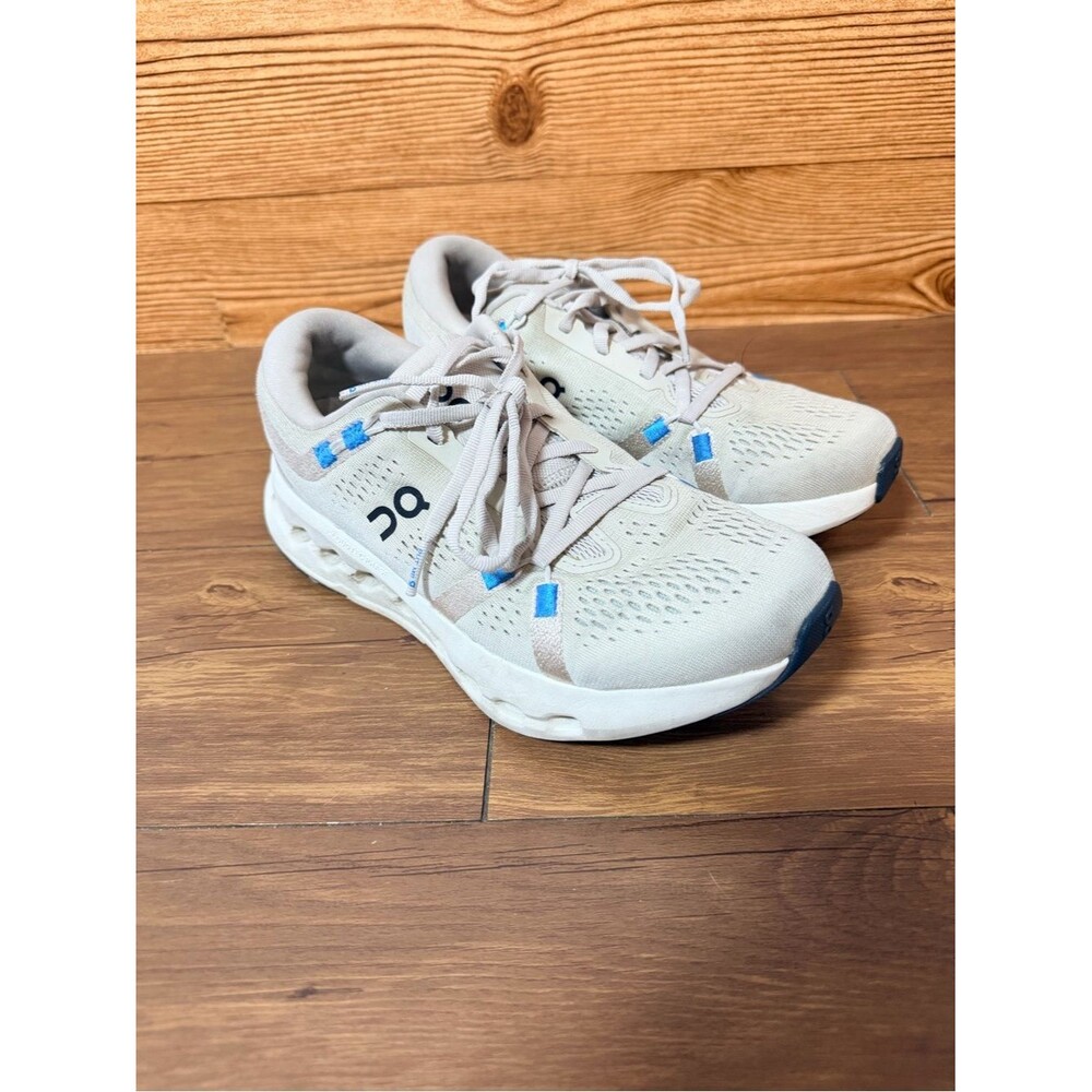 On Cloud Women's On Cloudsurfer 2 Road Running Shoe Size 7 Pearl Ivory